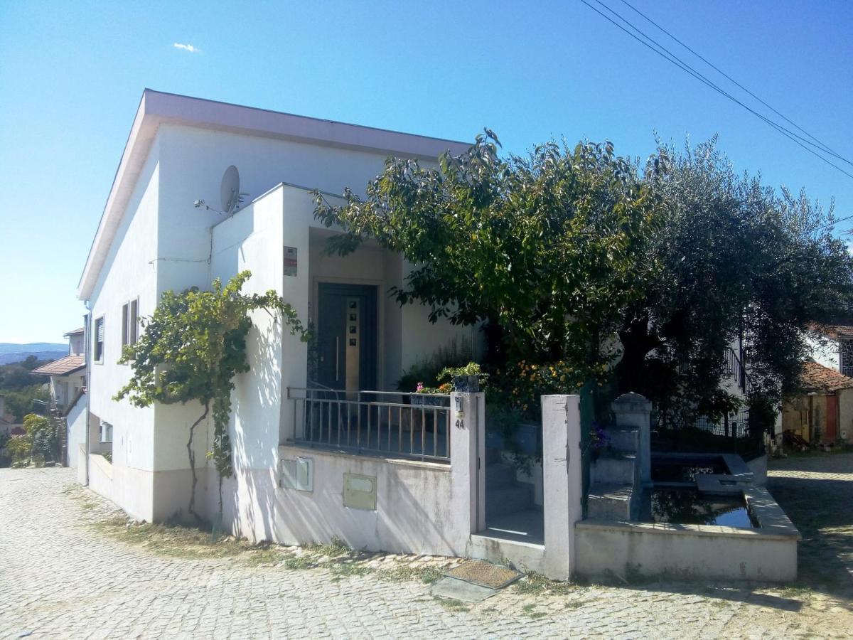 MilhãoCasa Da Oliveira公寓 外观 照片